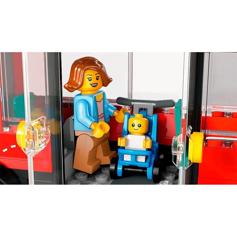 czerwony-autobus-klocki-lego-figurki.jpg