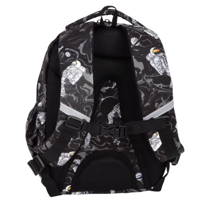 plecak-szkolny-coolpack-czarny-kieszenie-chlopiecy-nasa-astronauta-kosmos-tyl.jpg